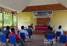 Suasana pelatihan Desa Wisata di Pantai Kampa Konkep.